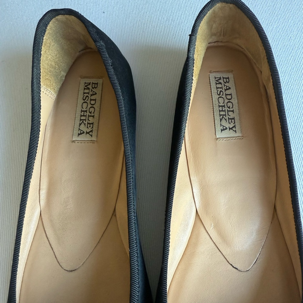 Badgley Mischka Black Flats with Crystal Accents - Picture 3 of 7